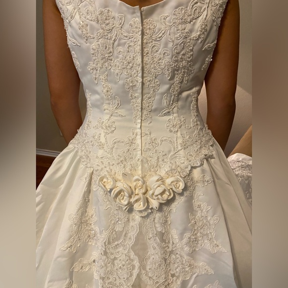 Mon Cheri Wedding dress size 14 - Picture 9 of 16